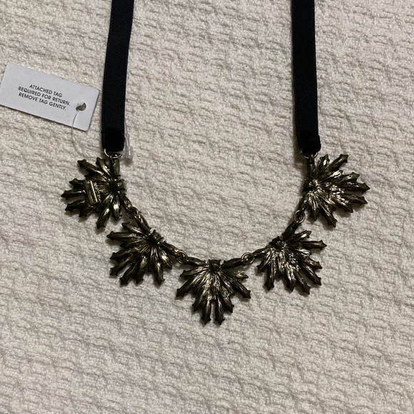 Bauble Bar Crystal Statement Necklace Art Deco Antique Finish Velvet Tie NWT - Picture 5 of 8